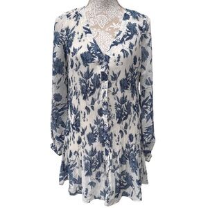 Lulus x lush // blue, white floral print pleated midi dress size medium jun2